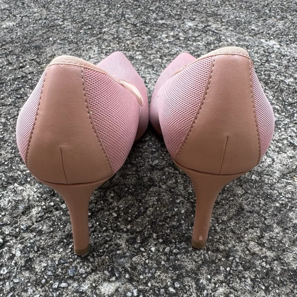 Donald Pliner Pump Women's‎ Sz 8 M Ezraa Dusty Rose Pointed Toe W/ Metallic Cap